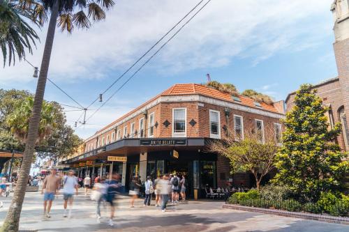 Manly Beach Guesthouse - image 9