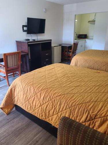 Relax Inn And Suites in 埃爾卡洪