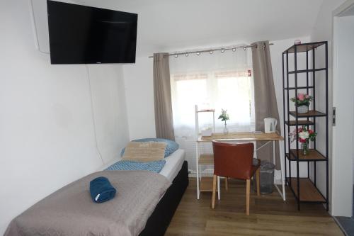 2 twin beds