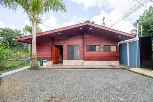 Cabaña Refugio Verde Arenal (Cabana Refugio Verde Arenal) in Fortuna