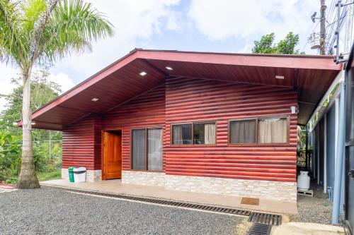 Cabaña Refugio Verde Arenal (Cabana Refugio Verde Arenal) in Fortuna