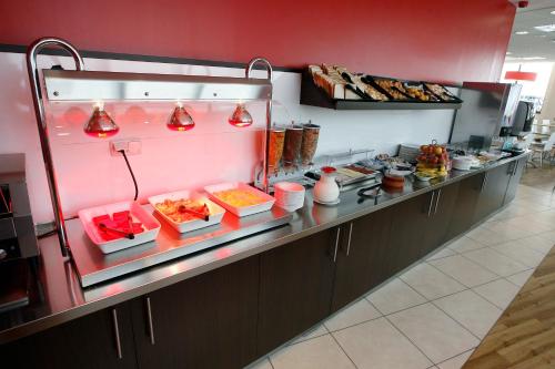 Κουζίνα, Travelodge Valencia Aeropuerto in València