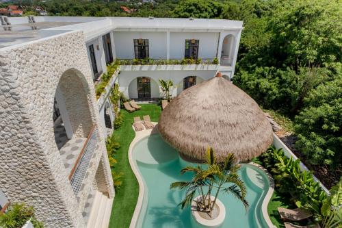 The Lazy Lama Hostel Uluwatu 2