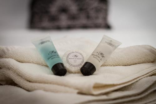 Windsor Park Promenade - image 7