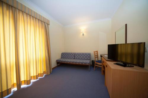 Hotel Feira Pedra Bela - image 8