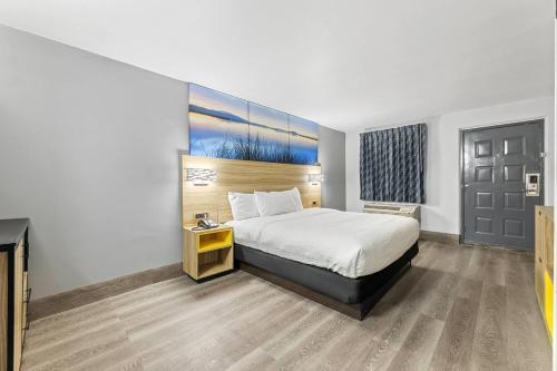 Scottish Inns & Suites - image 14