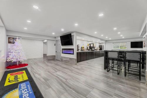 ردهة, Super 8 by Wyndham Texas City/Galveston Area in Texas City