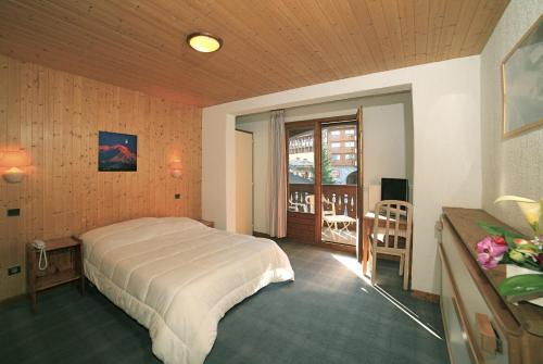 Hotel Club Blanche Neige