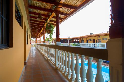 81188096 Hotel Cordoba