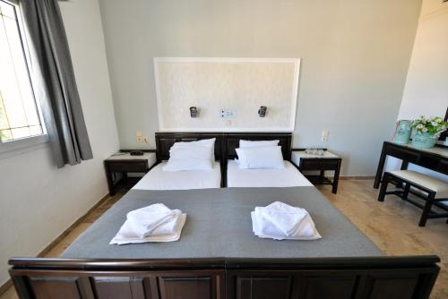 Hotel Anna Apartments Stop at Hotel Anna Apartments to discover the wonders of Crete Island. Both business travelers and tourists can enjoy the hotels facilities and services. Express check-in/check-out, luggage storage, 