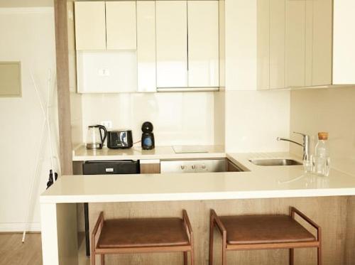 Comfortable apartment in Vitacura near shopping