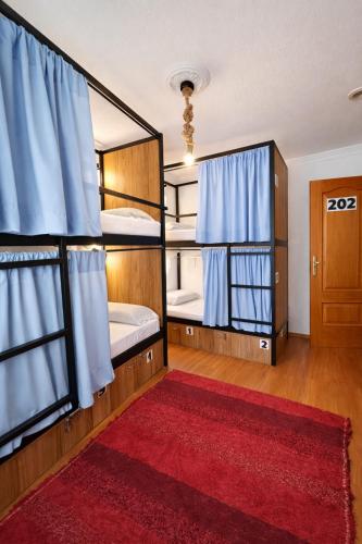 El Cascabel - image 36