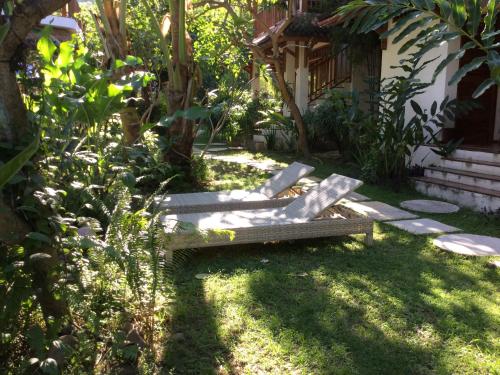 Villa Jati Mangsit – Senggigi Beach, ID