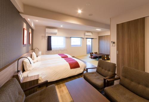 Deluxe Twin Room with Tatami Area