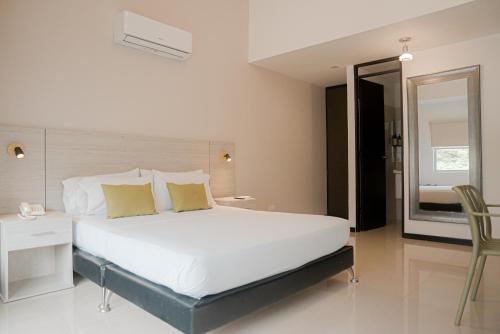Basic Hotel Chipichape by Hoteles MS, Cali