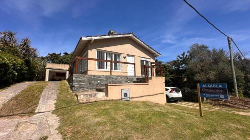 Casa Pinamar Centro Iglesia 80mt Mar 2 Dormitorios 1 Baño