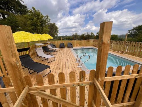 Madelaine Ranch, NOUVELLE PISCINE 2025 in Champ-du-Boult