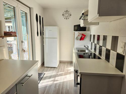 virtuve, Maison avec terrain, proche du Ballon d'Alsace Gite des 2 lacs in Wegscheid