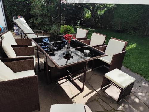 Elegantes Haus, Bikes, ruhig, Garten, Seenähe, ab 6 Jahre (Elegantes Haus, Bikes, ruhig, Garten, Seenahe, ab 6 Jahre) in Starnberg