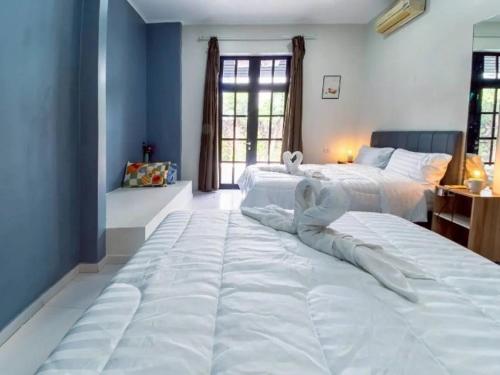 Aum poolvilla in Nong Pla Lai