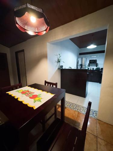 Cozinha, Neska Polita Hostel in Juayua