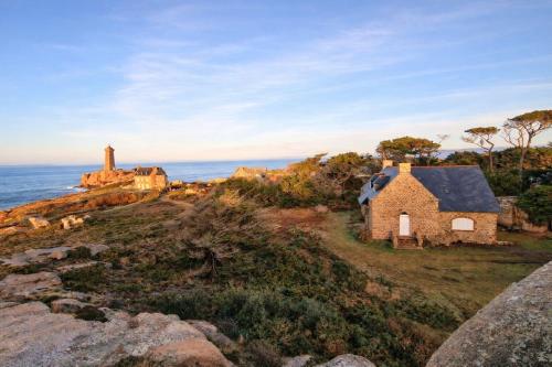 Villa Armor en face du phare du Men Ruz