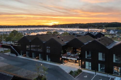 Hotel Melfarhus - Your modern self-service hotel at the marina - Middelfart