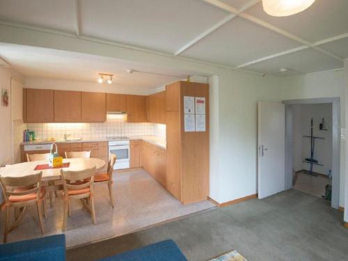 Apartment Berghof Hallau kleine Ferienwohnung by Interhome in Hallau