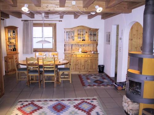 Apartment Munt plan immez 140B by Interhome in 프탄