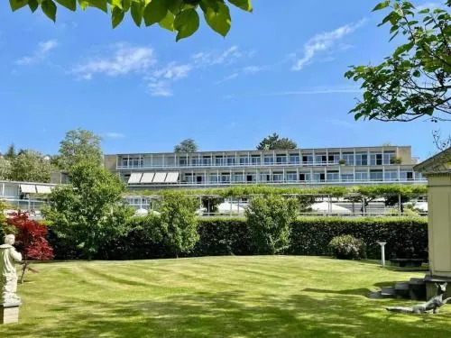 Apartment Parkresidenz Meilen by Interhome in Meilen, Schweiz
