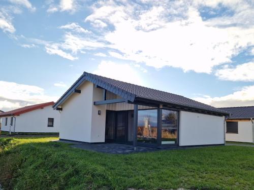 Holiday Home G2 Ferienhaus mit Wiesenblick und Waschmaschine by Interhome in Großwürden, Deutschland