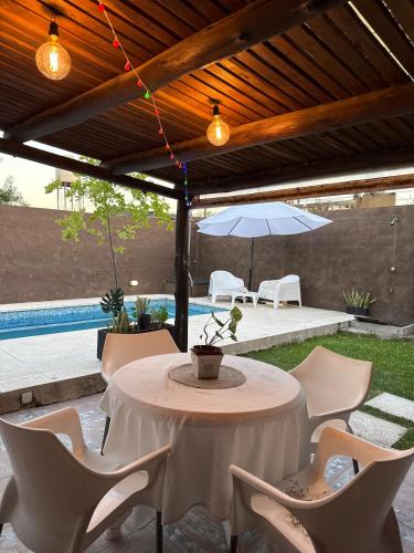 Casa Premium a metros del Carnaval - Piscina