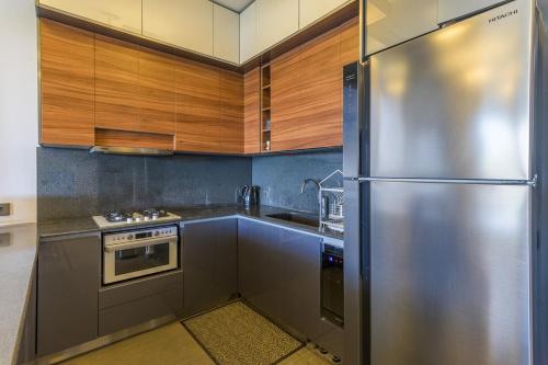 Lovely 1 BR Home in Faqra in 칼엔비안
