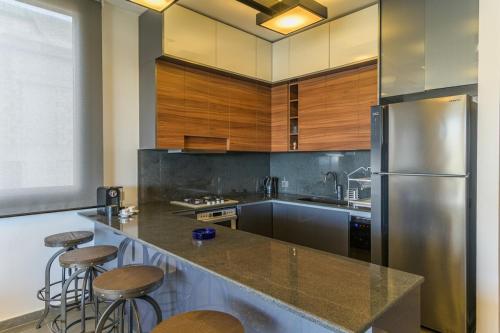 Lovely 1 BR Home in Faqra in 칼엔비안