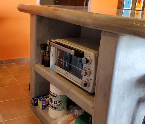 Villa Amistad Authentic 6BR Villa with Ocean Views and Heated Pool - image 5