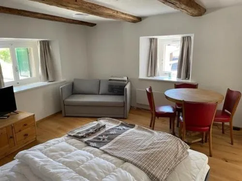 Apartment 1-5 Zr- Einliegerwohnung by Interhome in Lavin, Schweiz
