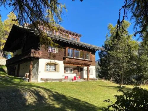 Apartment Chesa Bindschedler by Interhome in Champfer, Schweiz