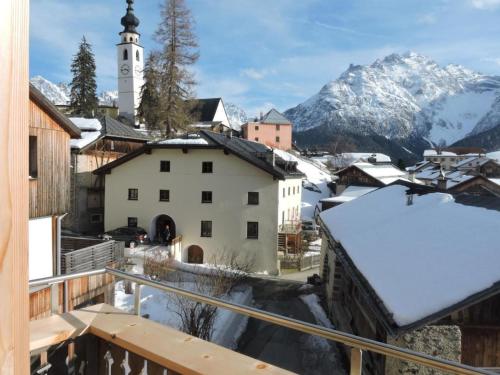 Apartment Hochwertige Wohnung Vista mit Panoramablick by Interhome in Ftan
