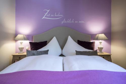 Waldruhe - Bett, Frühstück & ein Lächeln photo 3