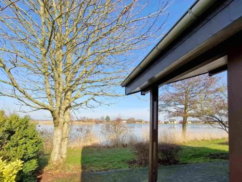 Holiday Home B 12 direkt am Binnensee- Seeblick by Interhome in Großwürden, Deutschland