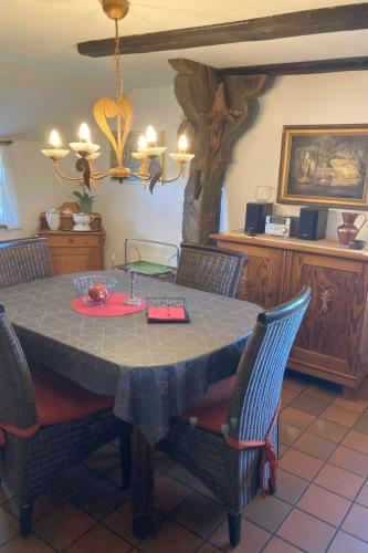 Holiday Home Reetdachkate in Stadland-Seefeld by Interhome in Stadland