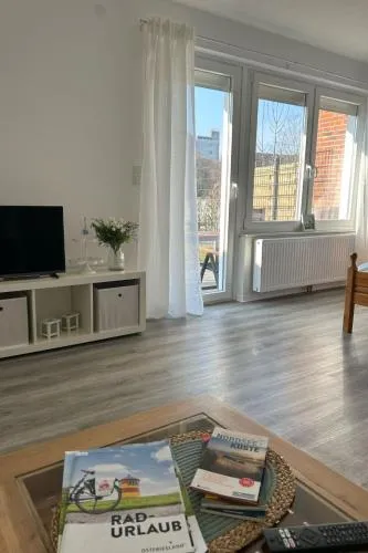 Apartment Ferienhuus Tüütje by Interhome in Emden, Deutschland