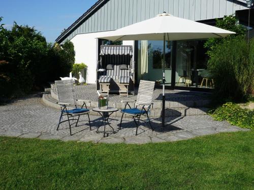 Holiday Home Großzügiges Haus mit traumhafter Gartenanlage by Interhome (Holiday Home Großzugiges Haus mit traumhafter Gartenanlage by Interhome) in Steimbke