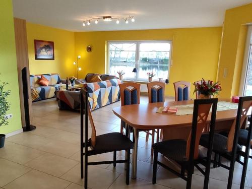 Apartment Haus am Kiessee - Mediterranes Flair mit Seeblick by Interhome in Nenndorf
