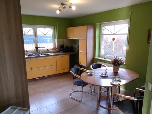 Apartment Haus am Kiessee - Mediterranes Flair mit Seeblick by Interhome in Nenndorf
