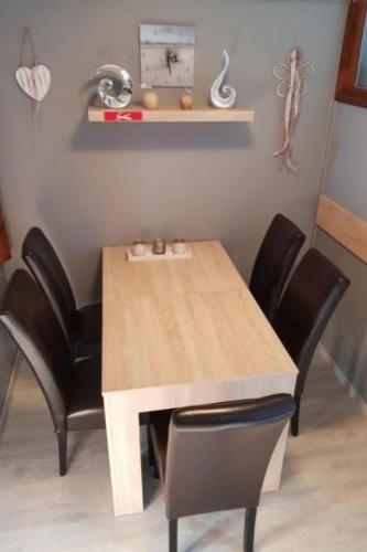 Holiday Home in Feriendorf Silbersee mit Garten by Interhome in 弗里倫多夫