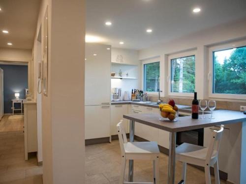 Apartment Fewo Am Sommerberg by Interhome in دوناويشينجين