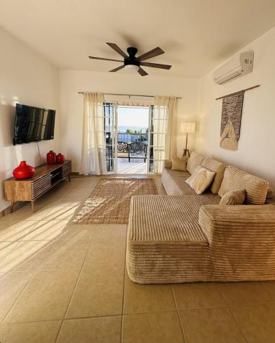 Bed and Cactus - Ocean View Villa in El Sargento