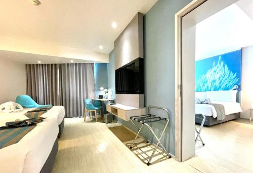 room detail thumbnail 0