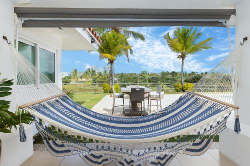 The Hamptons Villa By Acomodo VistaMar in San Carlos